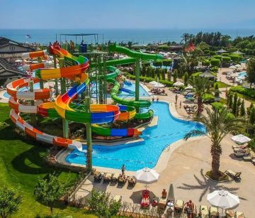 LIMAK LARA DELUXE HOTEL & RESORT