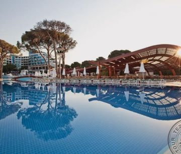 CORNELIA DE LUXE RESORT