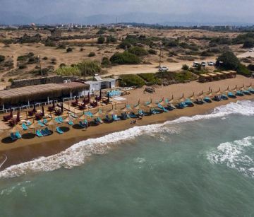 ARNOR DE LUXE HOTEL & SPA