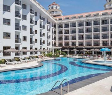 BLUE MARLIN DELUXE SPA RESORT HOTEL