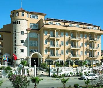 SINATRA HOTEL