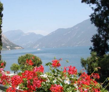 Магията на италианските езера и езерото Лугано - от Варна