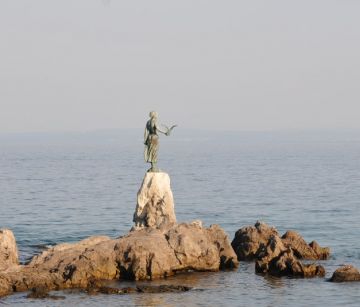 Опатия и перлите на хърватското крайбрежие