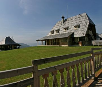 В плен на планината Мокра Гора - екскурзия с автобус