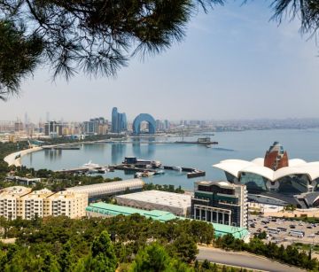 Екскурзия в АЗЕРБАЙДЖАН - Баку - перлата на Каспийско море - със самолет и водач от България!