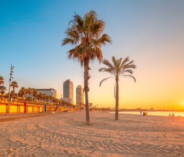 Почивка в ИСПАНИЯ - Коста Брава, 7 FB, хотел 3* – със самолет и обслужване на български език! Гарантирани места!