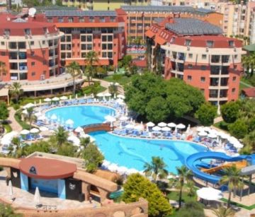 PALMERAS BEACH HOTEL