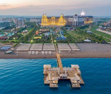 ROYAL HOLIDAY PALACE