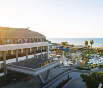 LUNA VISTA BELEK (Ex. CLOVER MAGIC SEAGATE)