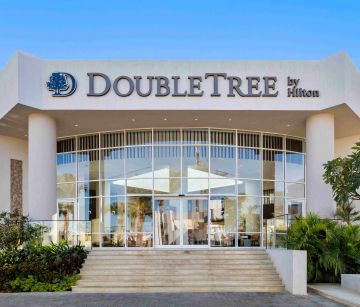 DOUBLETREE BY HILTON SHARKS BAY - BEACH SIDE/MOUNTAIN SIDE