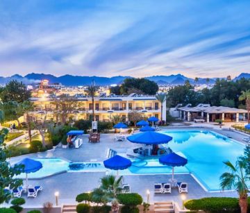 CATARACT RESORT