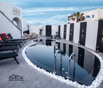 DIVELIA HOTEL SANTORINI