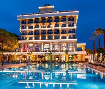 SERENITY QUEEN HOTEL