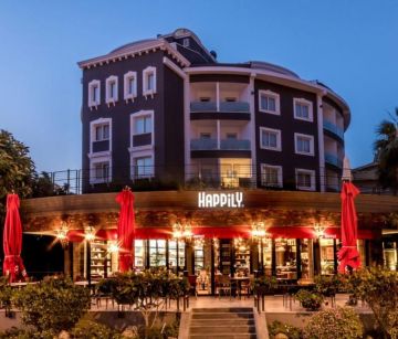 MOTTO PREMIUM HOTEL