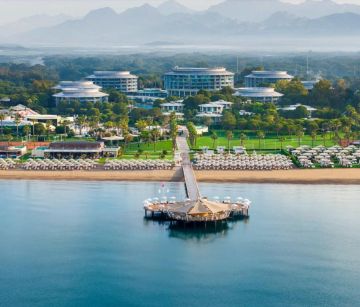CALISTA LUXURY RESORT