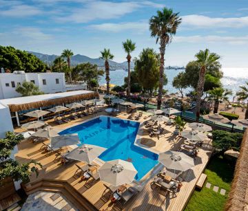 YALIPARK BEACH HOTEL