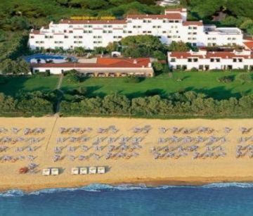 Marina Hotel