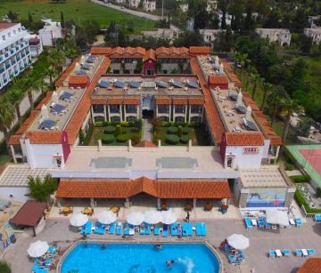 Tiana Beach Resort