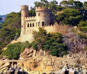 Сърцето на Каталуния  - Почивка в Коста Брава от София - 7 нощувки 2026