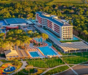 TRENDY PERGE RESORT & SUITES