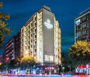 НОВА ГОДИНА 2027 В СОЛУН - IMPERIAL PLUS HOTEL THESSALONIKI 4* / ПАКЕТ 3 НОЩУВКИ В ПЕРИОД: 29.12.202